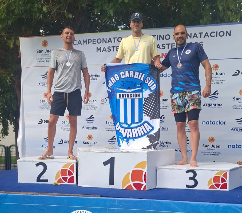 Juan Avenda�o, bicampe�n argentino de nataci�n